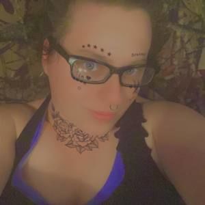 Meet your Posher, Alisha